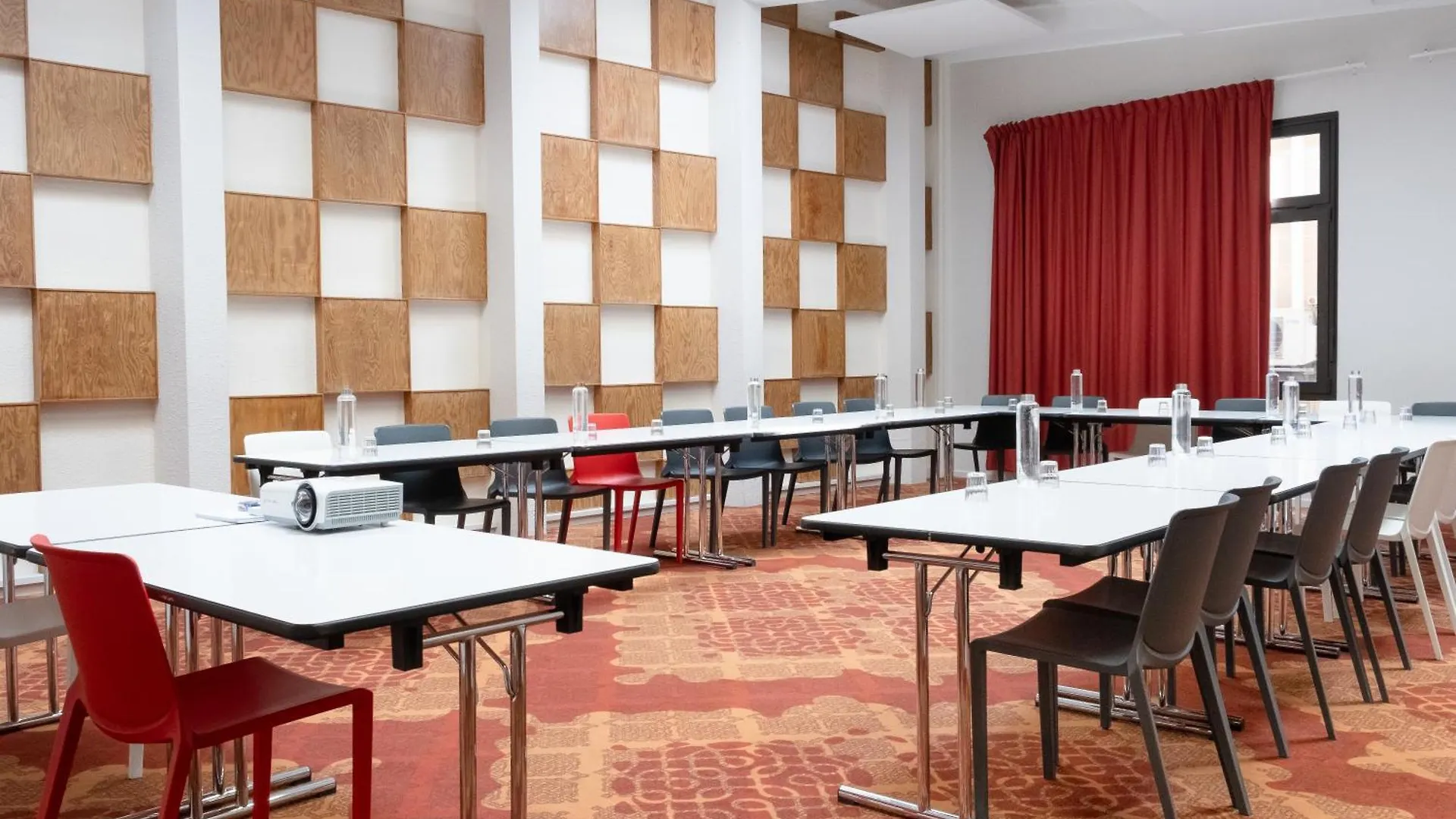 Hotel Ibis Styles Albi Centre Le Theatro Francie